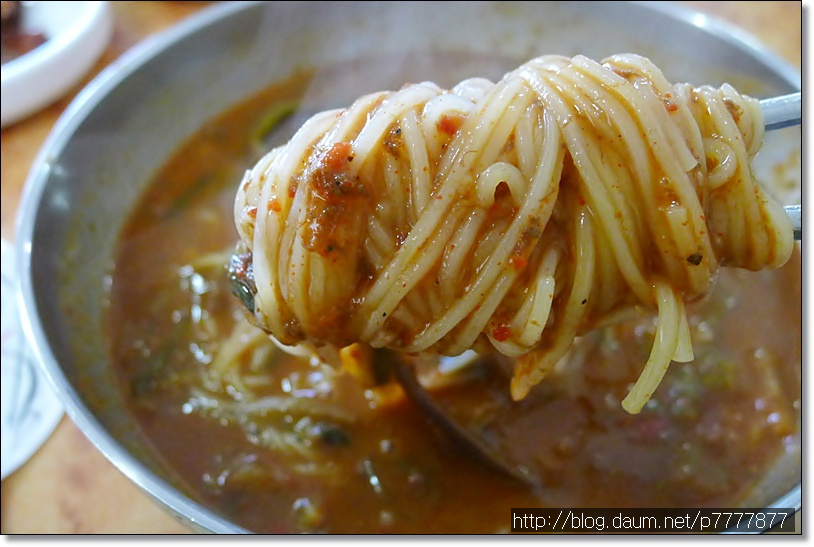 물 맑은 곳의 100% 자연산은 맛이 다르다^^