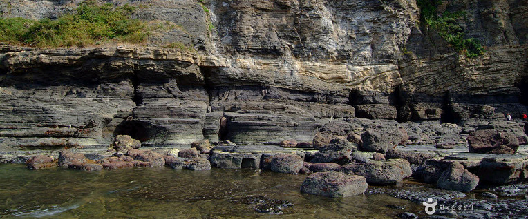 216AC73F570517DF176BD3