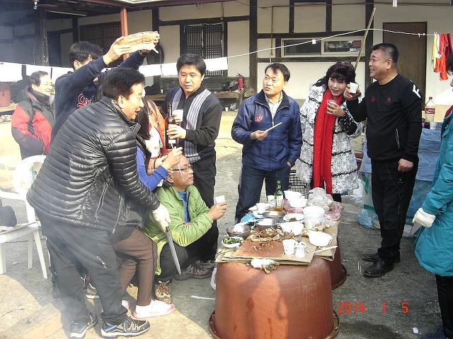 가수님들신년모임원주에서2014년1월5일....