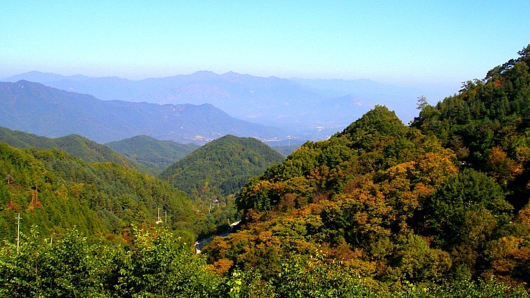 2415F241526D23292AEAF0