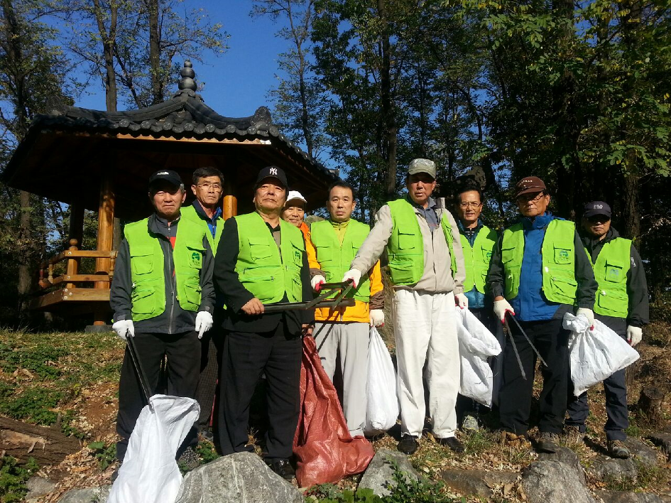 도덕산 야생화 단지 부근(정화봉사)