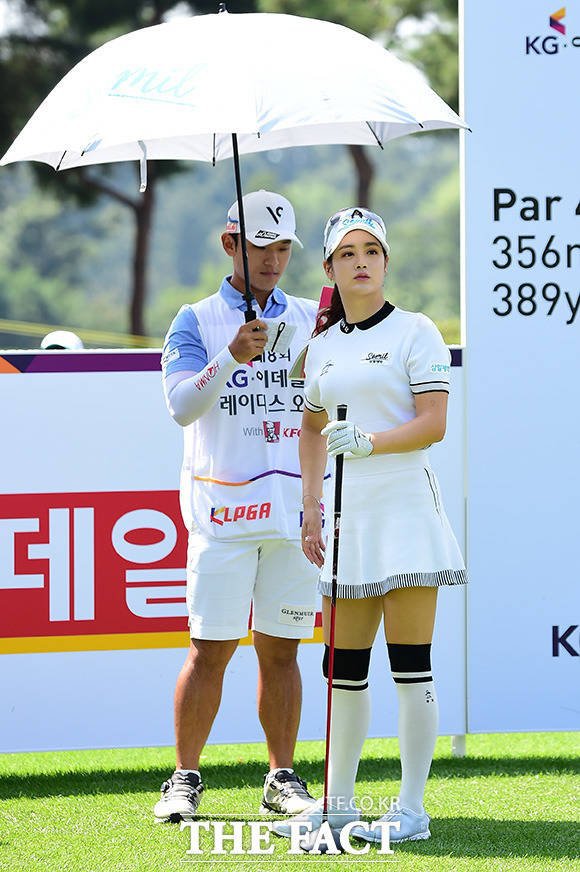박결  