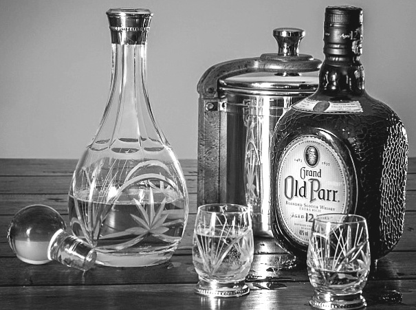 어젯밤에 양주를 마셨네