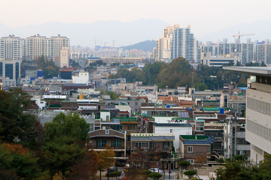11월 3일 학생독립운동기념일을 맞아 참배한 광주서구 학생독립운동기념탑