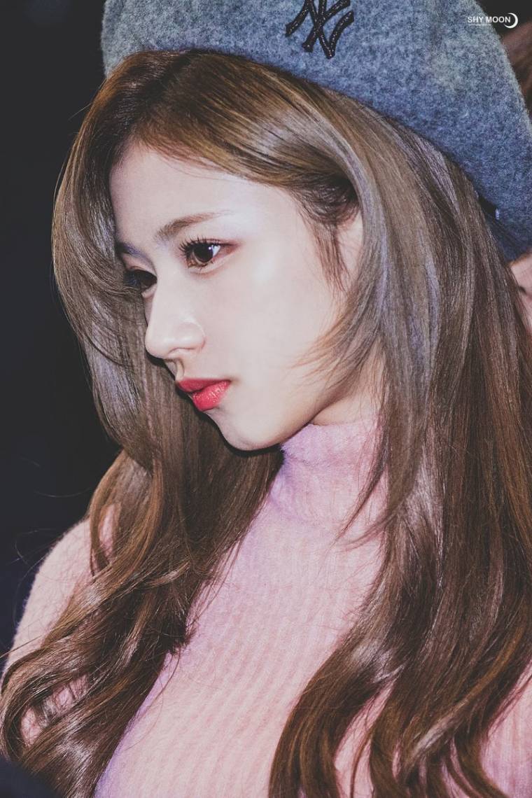 콧대로 유명한 걸그룹 3人.jpgif | 인스티즈