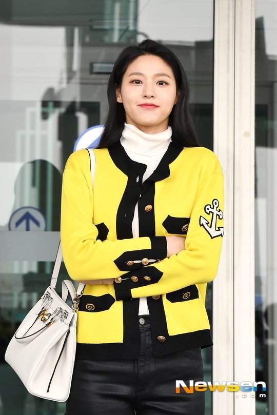 설현